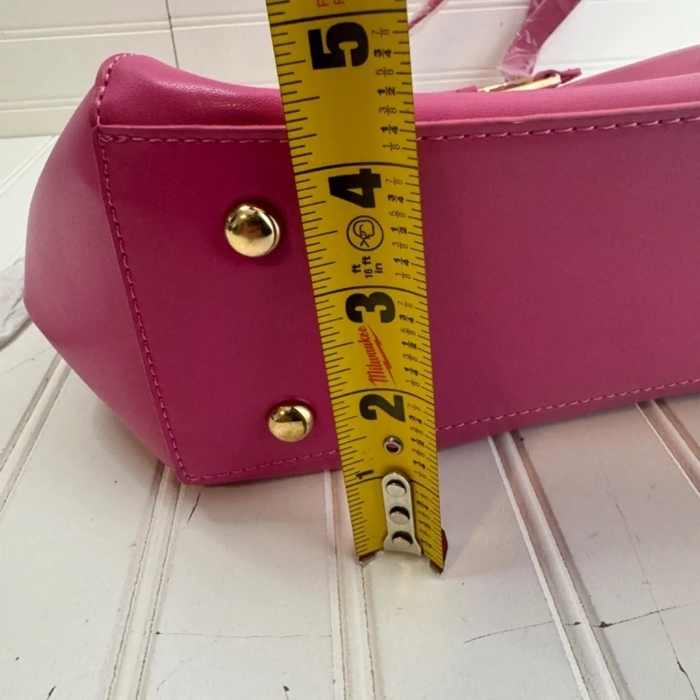 NWT Mellow World Vegan PETA Approved O Ring Tote Bag Quentina Pink